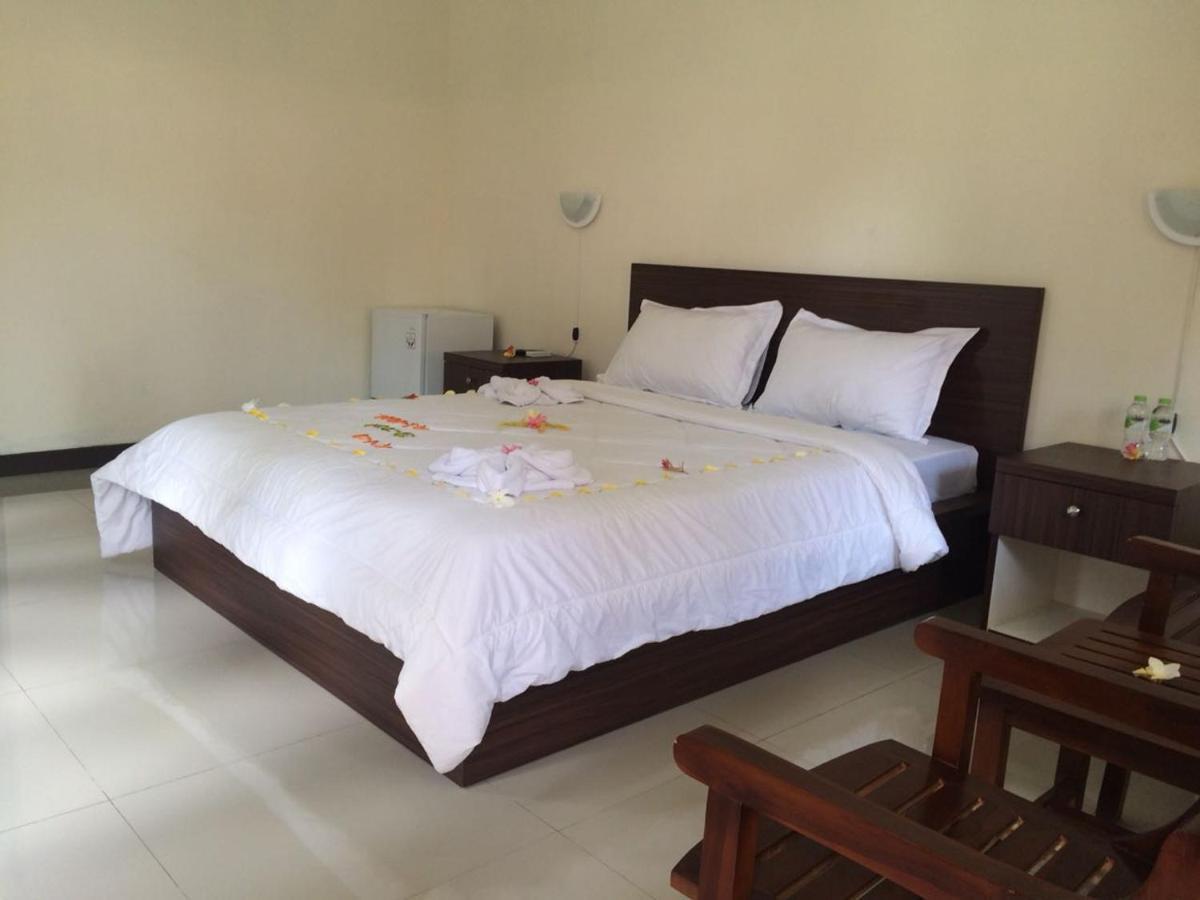 D'Batur Hotel Senggigi Exteriör bild