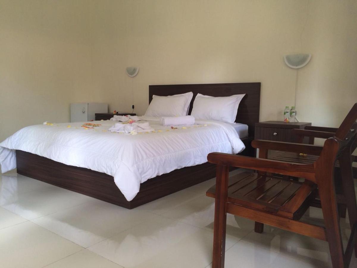 D'Batur Hotel Senggigi Exteriör bild