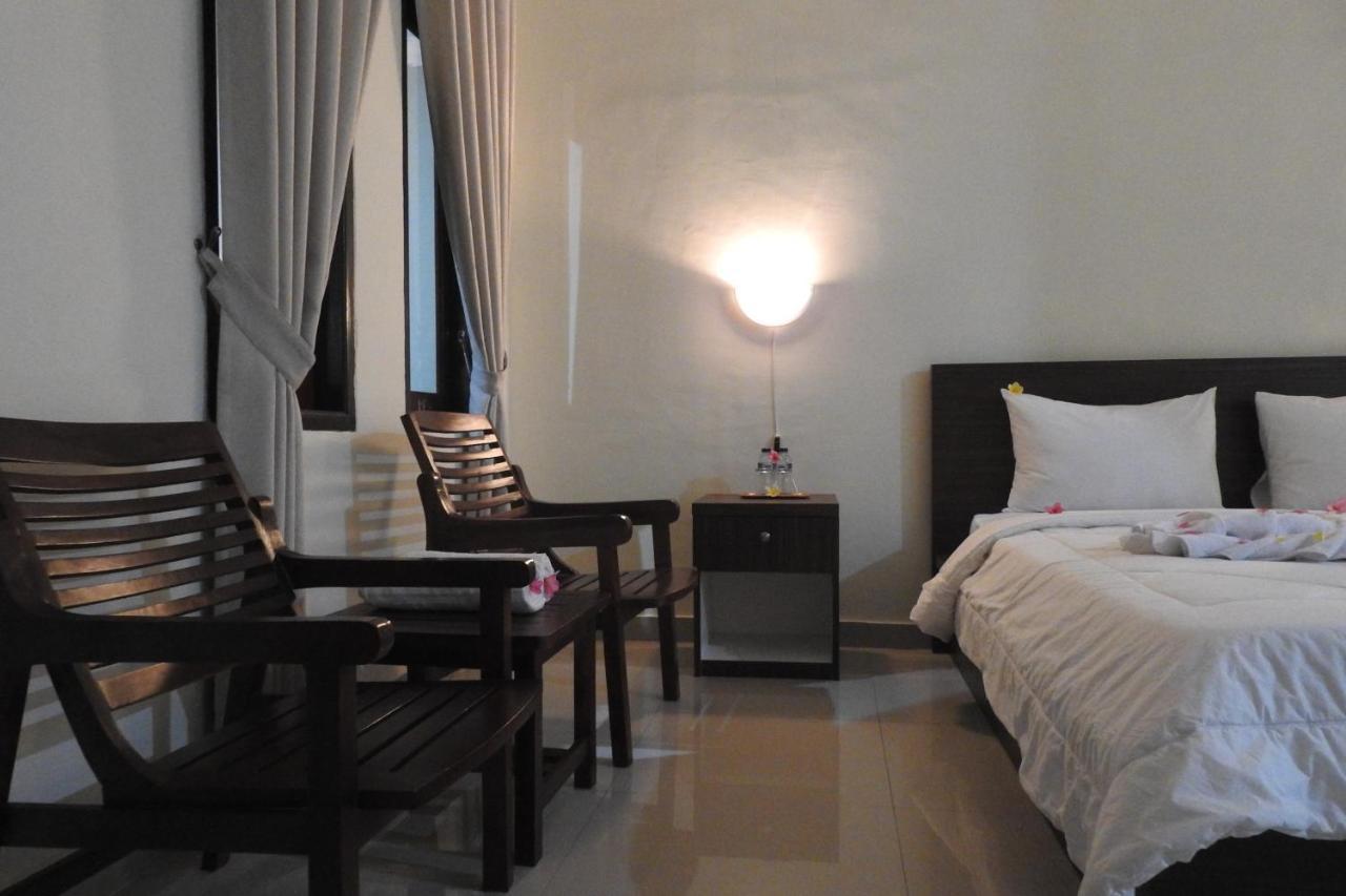 D'Batur Hotel Senggigi Exteriör bild