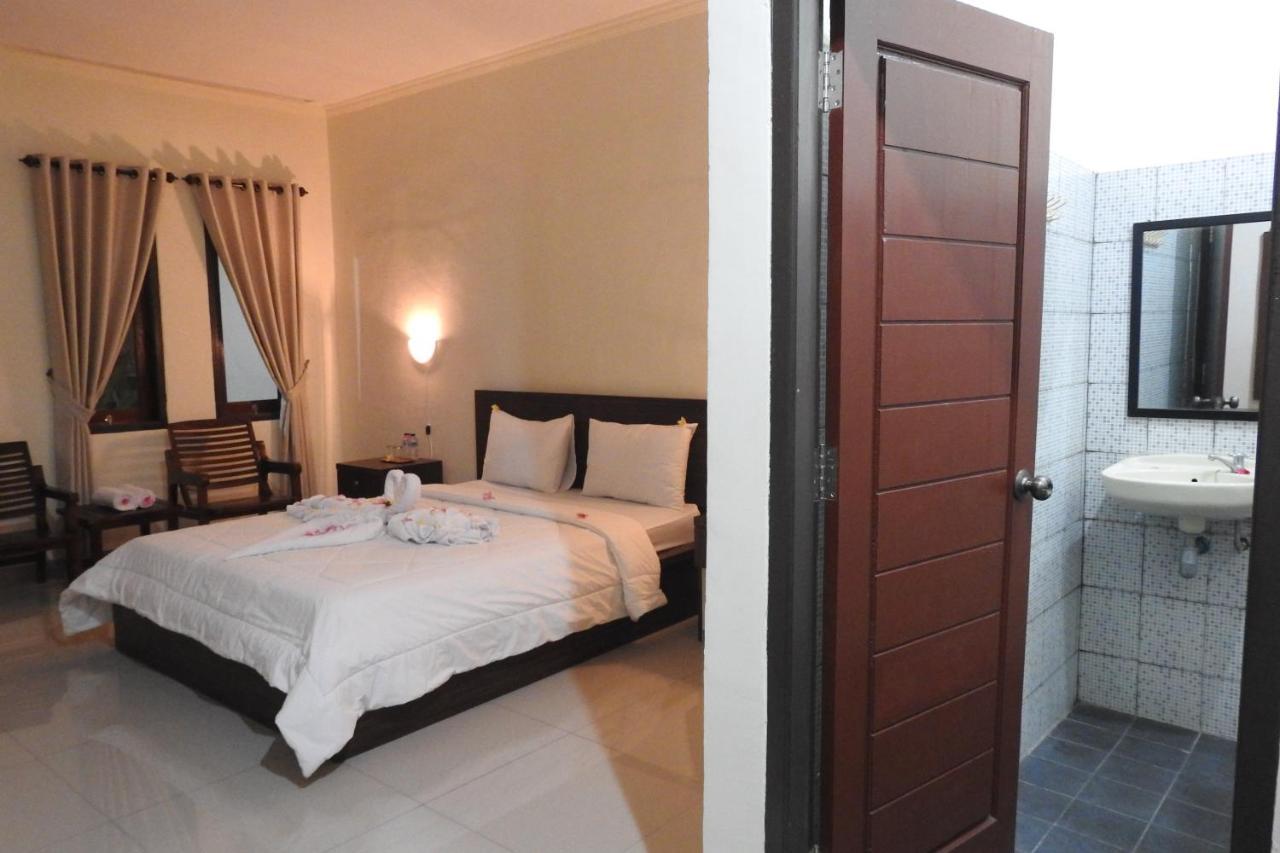 D'Batur Hotel Senggigi Exteriör bild